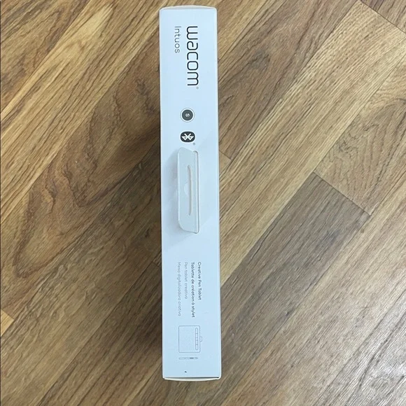 Wacom Intuos Black Pen Tablet - Picture 4 of 4